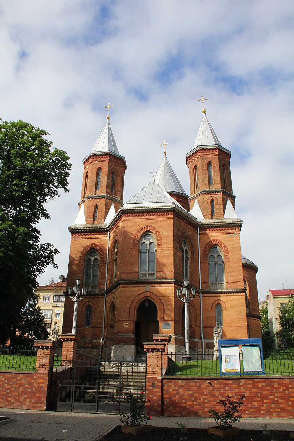 Вірменська церква, Чернівці