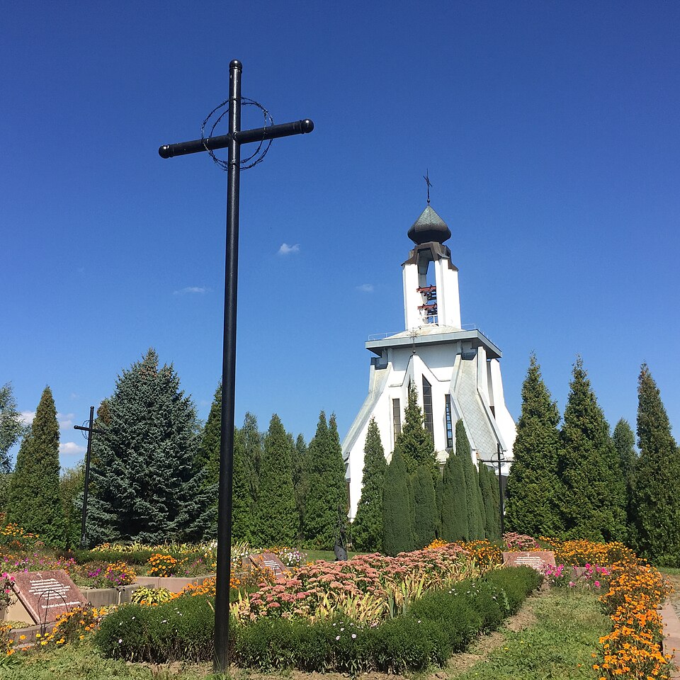 Демʼянів Лаз, Івано-Франківськ