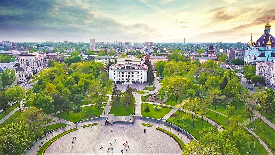 Драмтеатр, Маріуполь