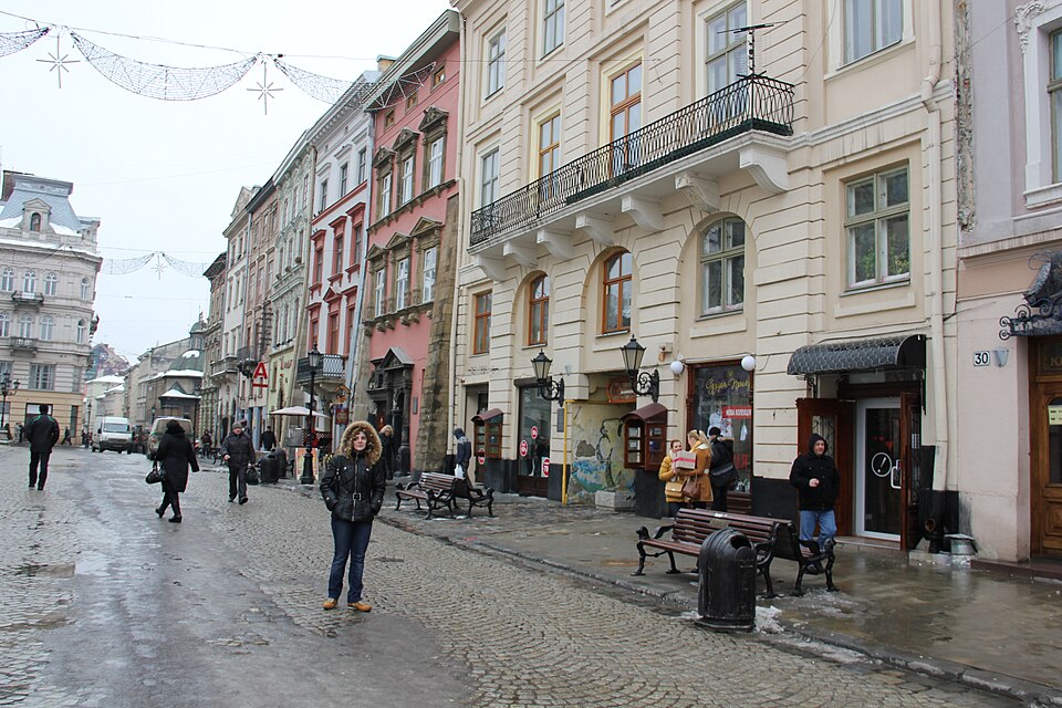 Площа Ринок, Львів