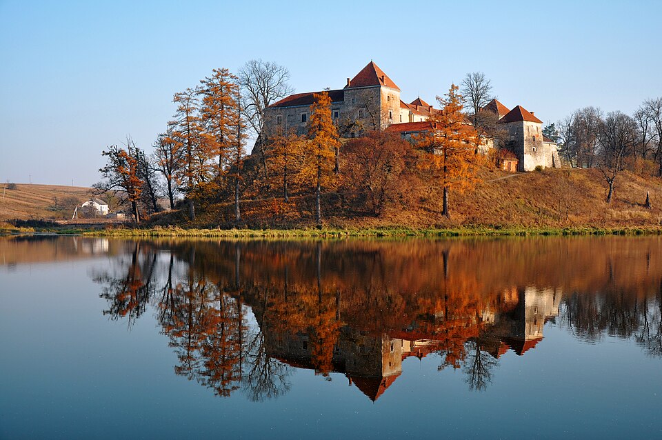 Свірзький замок